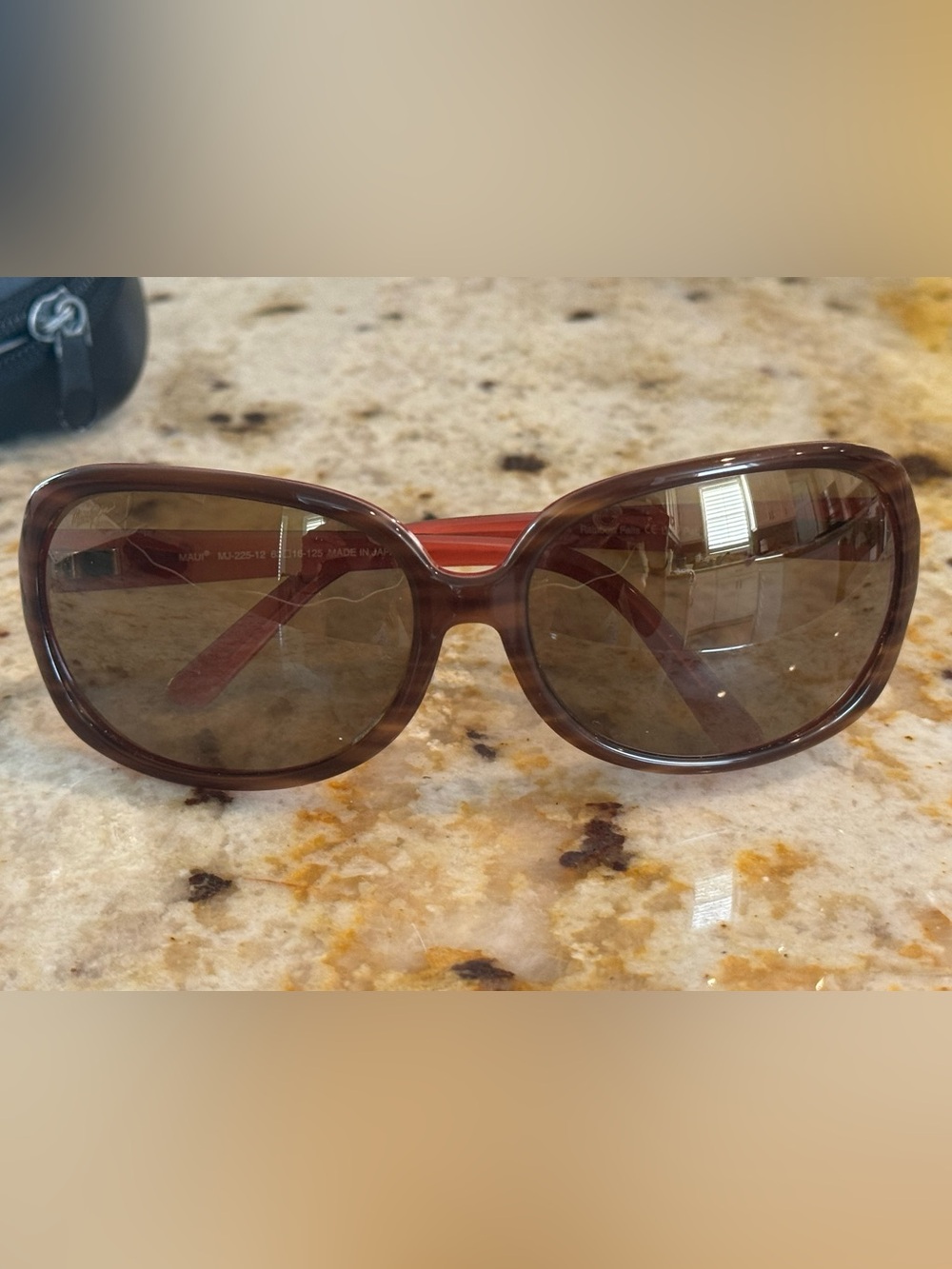Maui Jim Sunglasses Rainbow 🌈 Falls Dusty Rose Polarized Lenses w Case Like New - Picture 3 of 8